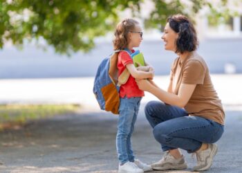 Чому дитина не хоче до школи поради батькам - PedagogikaIN